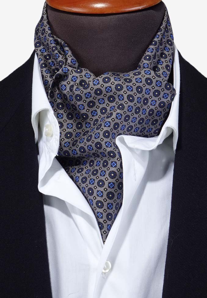 Foulard per uomo: istruzioni per l'uso - Cravatte Italiane