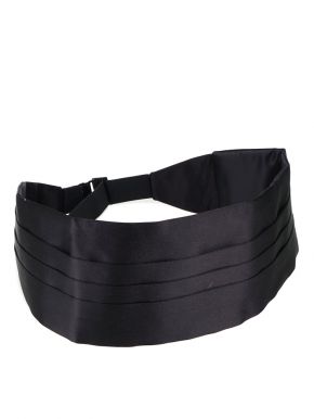 black cummerbund halloween